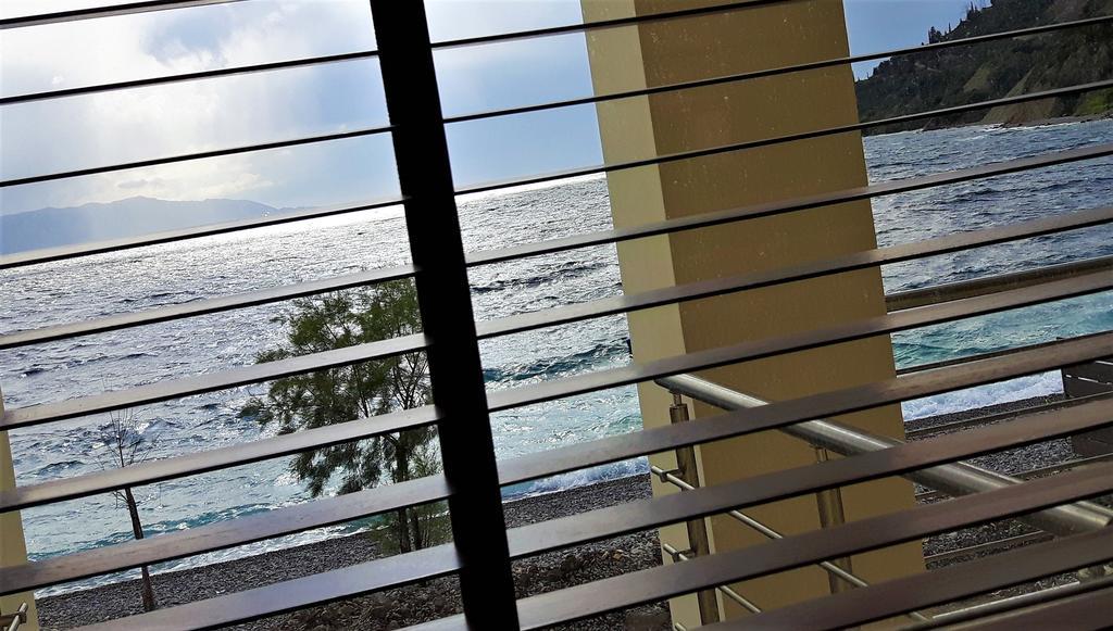 Villa Thalassa Paralia Sergoulas Buitenkant foto
